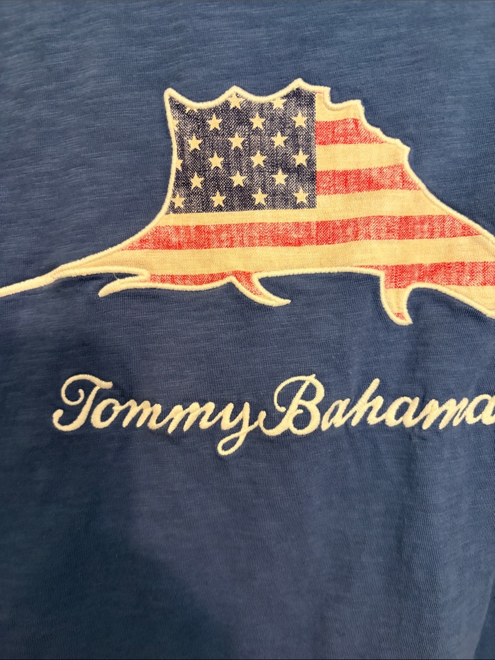 Tommy Bahama Long-Sleeve Blue Men’s Crewneck T- Shirt - Picture 4 of 6